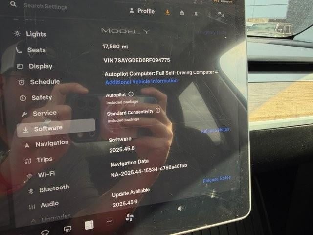 2024 Tesla Model Y Long Range RWD