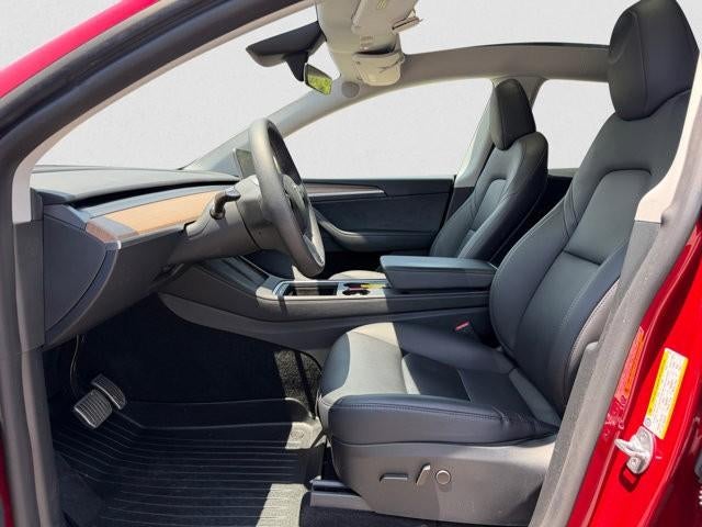 2024 Tesla Model Y Long Range AWD