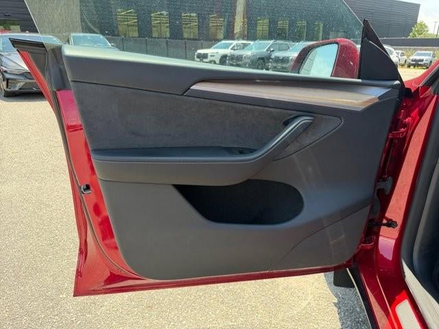 2024 Tesla Model Y Long Range AWD