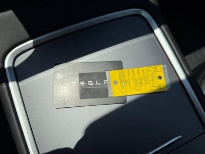 2024 Tesla Model Y Long Range AWD