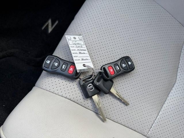 2005 Nissan 350Z 2dr Roadster Touring Manual