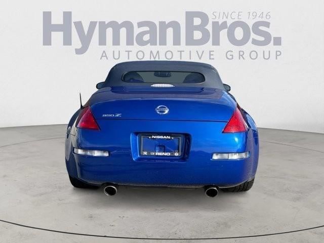 2005 Nissan 350Z 2dr Roadster Touring Manual