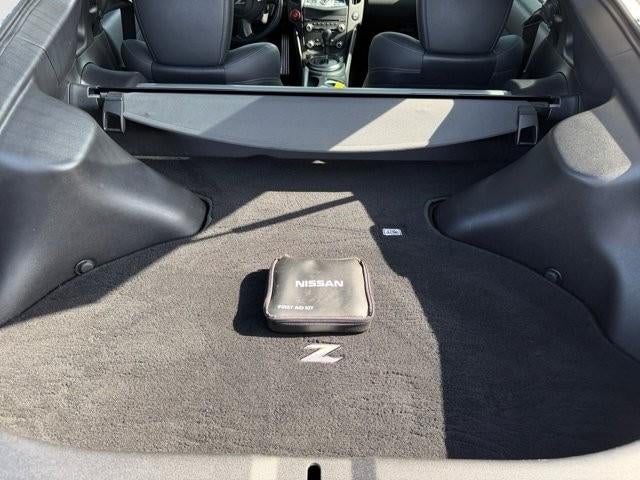 2017 Nissan 370Z Coupe Touring Auto