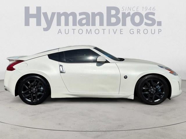 2017 Nissan 370Z Coupe Touring Auto