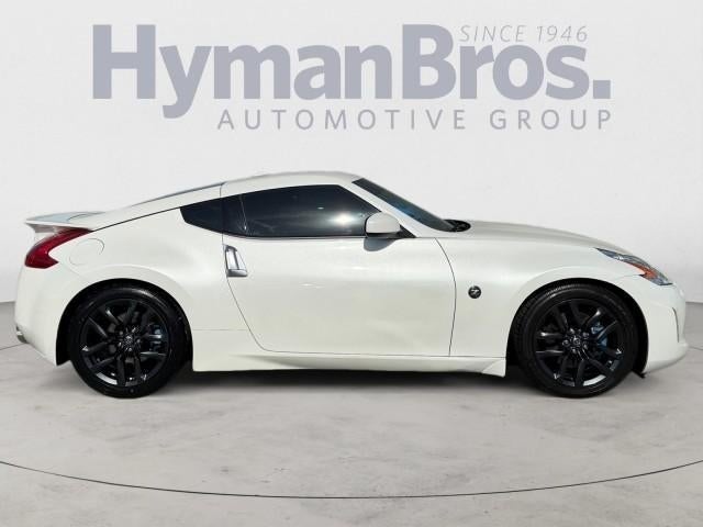 2017 Nissan 370Z Coupe Touring Auto
