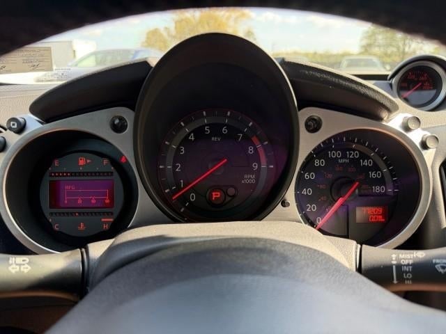 2017 Nissan 370Z Coupe Touring Auto