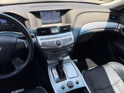 2019 INFINITI Q70 3.7 LUXE