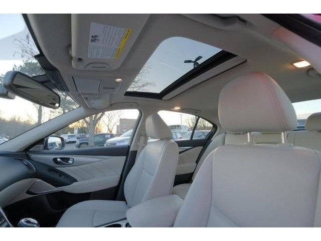 2023 INFINITI Q50 LUXE RWD