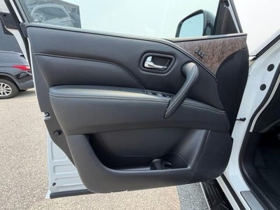 2023 INFINITI QX80 PREMIUM SELECT 4WD