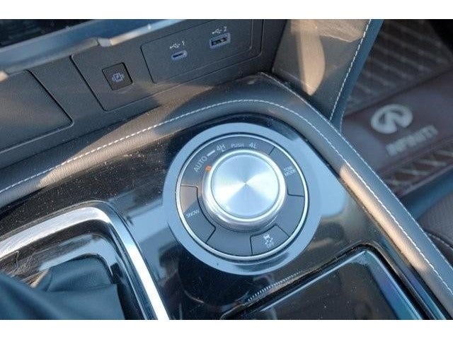 2022 INFINITI QX80 PREMIUM SELECT 4WD