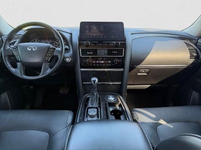 2022 INFINITI QX80 LUXE