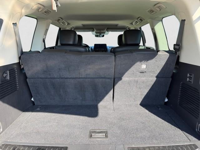 2022 INFINITI QX80 LUXE