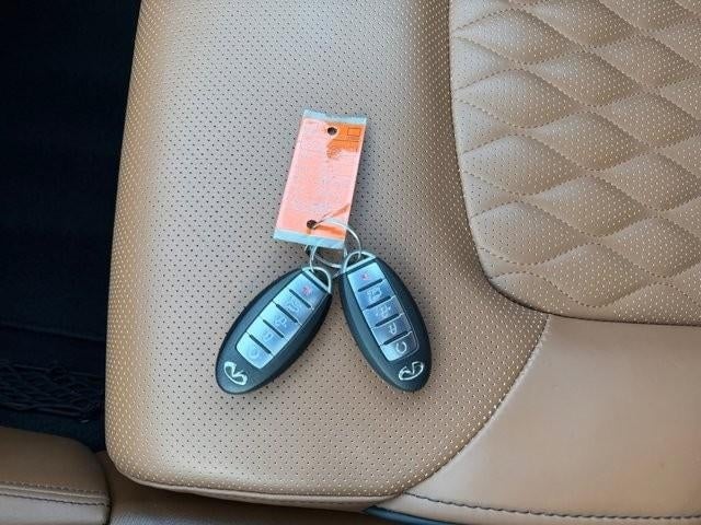 2024 INFINITI QX80 SENSORY 4WD