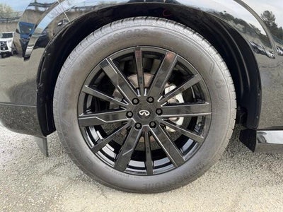 2025 INFINITI QX80 Luxe 4WD