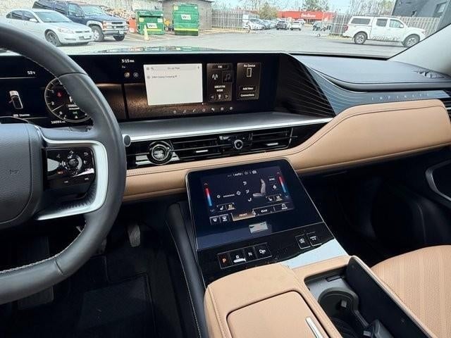 2025 INFINITI QX80 Luxe 4WD