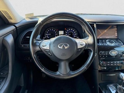 2017 INFINITI QX70 AWD