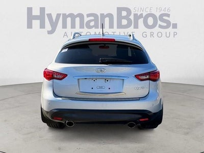 2017 INFINITI QX70 AWD