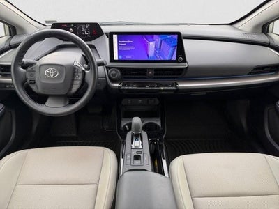 2023 Toyota Prius XLE AWD (Natl)