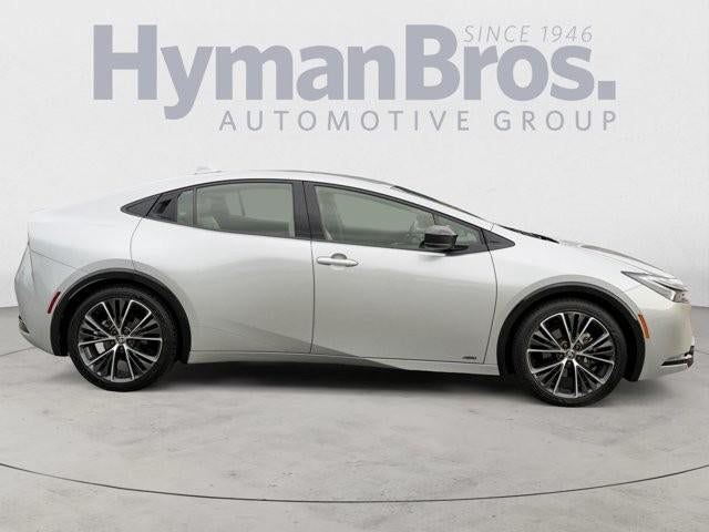 2023 Toyota Prius XLE AWD (Natl)
