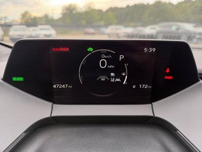 2023 Toyota Prius XLE AWD (Natl)