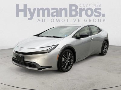 2023 Toyota Prius XLE AWD (Natl)