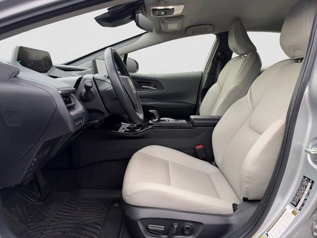 2023 Toyota Prius XLE AWD (Natl)