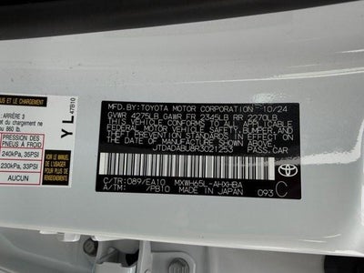 2024 Toyota Prius Limited AWD (Natl)