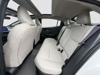 2024 Toyota Prius Limited AWD (Natl)