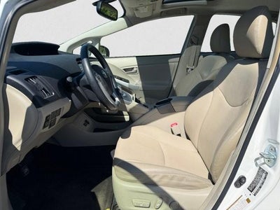 2012 Toyota Prius 5dr HB Four (Natl)