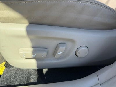 2012 Toyota Prius 5dr HB Four (Natl)
