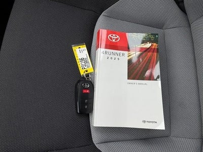 2025 Toyota 4Runner TRD Sport 4WD (Natl)