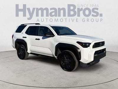 2025 Toyota 4Runner SR5 4WD (GS)