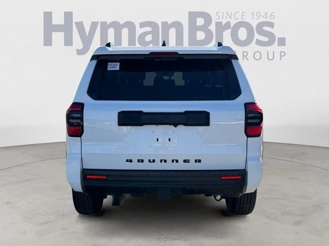 2025 Toyota 4Runner SR5 4WD (GS)