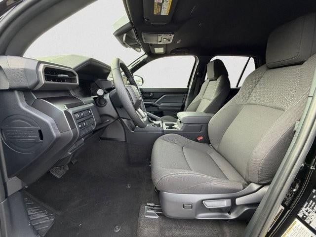 2025 Toyota 4Runner SR5 4WD (GS)