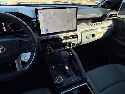 2025 Toyota 4Runner Hybrid Trailhunter 4WD (Natl)