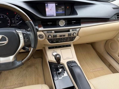 2013 Lexus ES 350 4dr Sdn