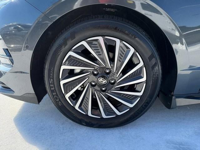 2025 Hyundai SONATA Hybrid Limited FWD