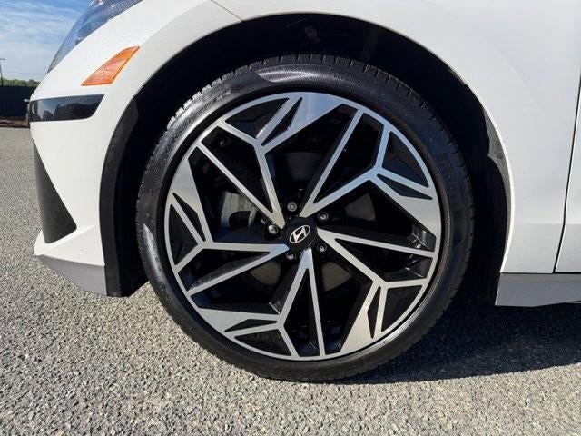 2024 Hyundai IONIQ 6 SEL RWD