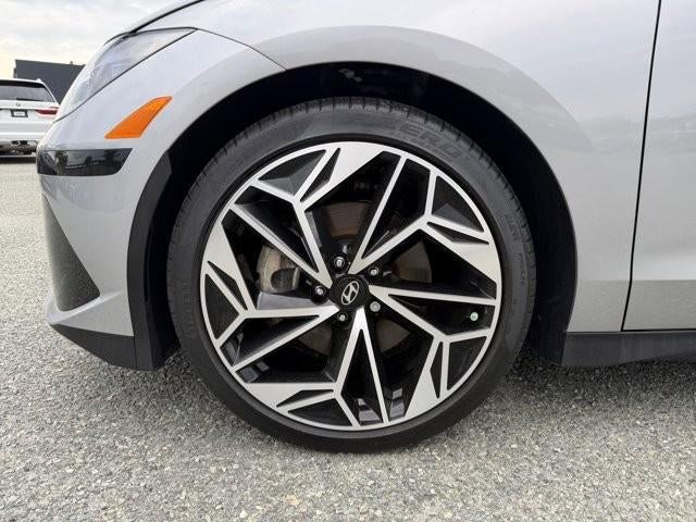 2024 Hyundai IONIQ 6 SEL RWD