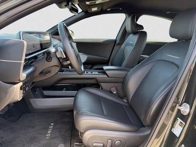 2024 Hyundai IONIQ 6 SEL RWD