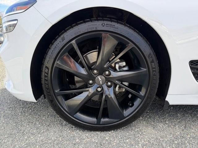 2023 Genesis G70 2.0T RWD