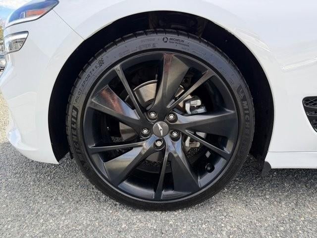 2023 Genesis G70 2.0T RWD