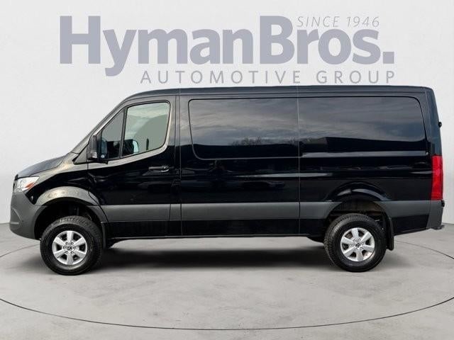 2020 Mercedes-Benz Sprinter Crew Van "2500 Standard Roof V6 144"" 4WD"
