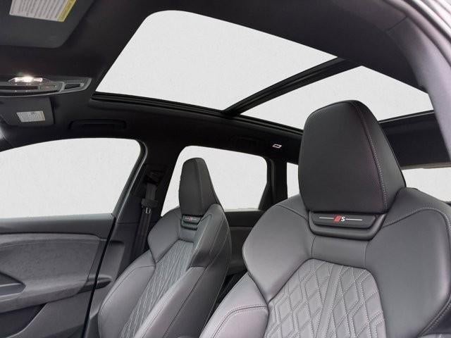 2025 Audi SQ6 e-tron Prestige quattro