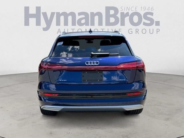 2022 Audi e-tron Premium quattro
