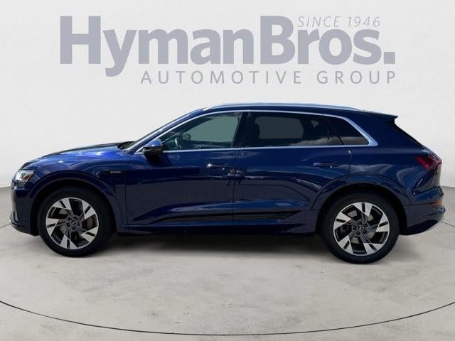 2022 Audi e-tron Premium quattro