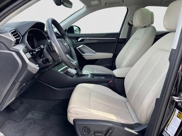 2022 Audi Q3 S line Premium 45 TFSI quattro