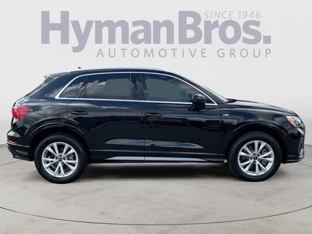 2022 Audi Q3 S line Premium 45 TFSI quattro