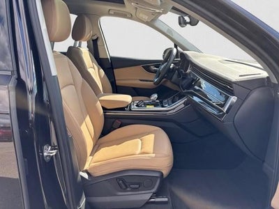 2023 Audi Q7 Premium Plus 45 TFSI quattro