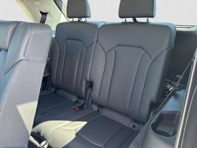 2023 Audi Q7 Prestige 55 TFSI quattro
